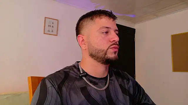 TomSloam online show from 11-26-25, 05:02