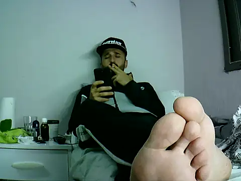 krerem online show from 10-25-25, 03:45