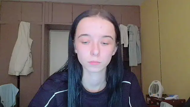 Emilia Light online show from 10-29-25, 09:30