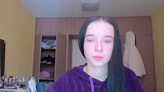 Emilia Light online show from 01-15-26, 08:07