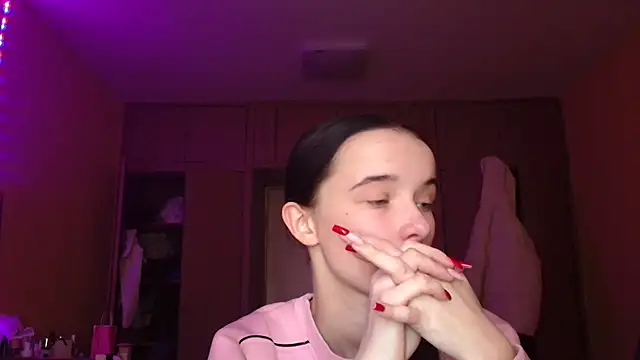 Emilia Light online show from 03-03-26, 07:37