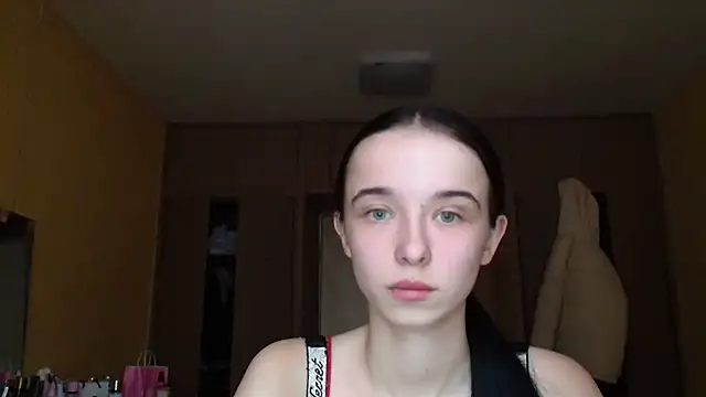 Emilia Light online show from 03-07-26, 08:21