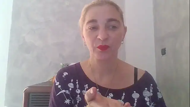 Snapshot of GoldenAngelMilf chatting on 10-02-25, 01:03 GoldenAngelMilf online show from 10-02-25, 01:03