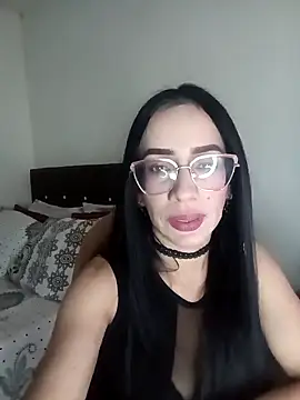 YaraDuartee online show from 04-10-26, 09:33