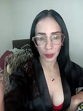 YaraDuartee online show from 03-28-26, 01:17