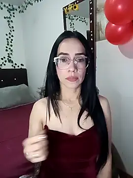 Snapshot of YaraDuartee chatting on 02-25-26, 11:59 YaraDuartee online show from 02-25-26, 11:59