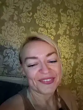 demidelightfulxx online show from 10-09-25, 07:42