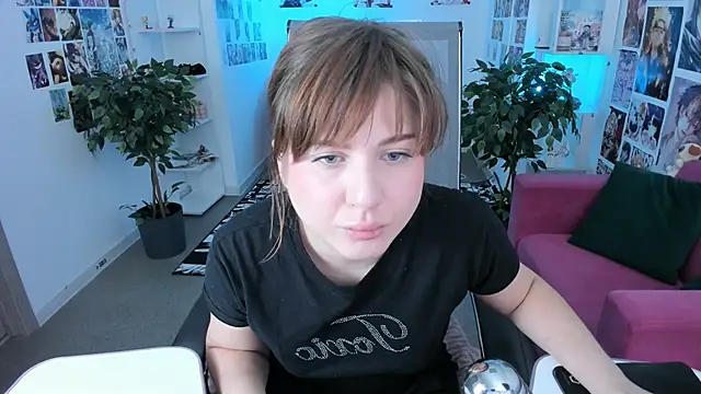 FameyBlum online show from 10-15-25, 08:22