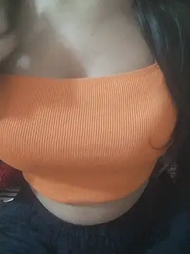 Snapshot of Rosie_Star chatting on 02-22-26, 07:55 Rosie Star online show from 02-22-26, 07:55