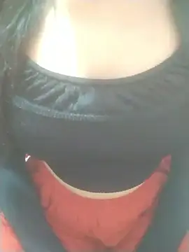 Snapshot of Rosie_Star chatting on 01-13-26, 02:32 Rosie Star online show from 01-13-26, 02:32