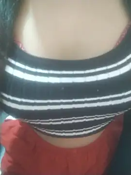 Snapshot of Rosie_Star chatting on 01-11-26, 05:53 Rosie Star online show from 01-11-26, 05:53