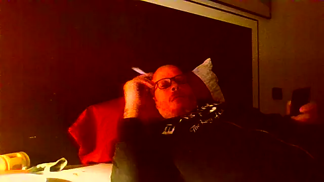 ilmilanese76 online show from 09-26-25, 07:43