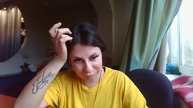 QueenMomyS online show from 10-27-25, 01:34