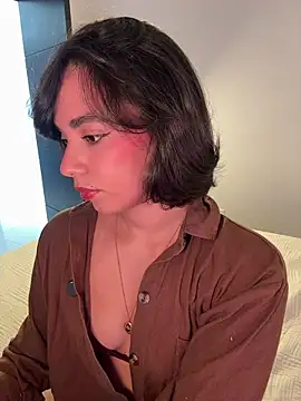 Capricho 01 online show from 07-16-26, 07:11