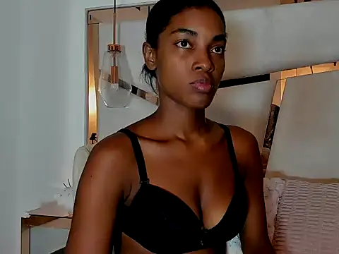 aliyah decker online show from 07-08-26, 04:02