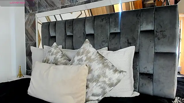 NaylaGrey online show from 01-18-26, 12:08