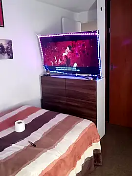 pinklajokr online show from 11-26-25, 08:42