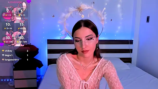 AmyVilvet  online show from 10-31-25, 09:11