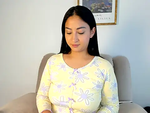 Snapshot of adha_ chatting on 07-06-26, 12:01 adha online show from 07-06-26, 12:01