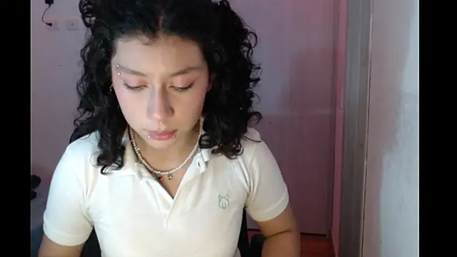 Ivonnybonn online show from 12-05-25, 02:00