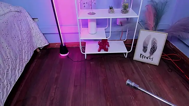 KathiaSaenz  online show from 12-03-25, 04:35