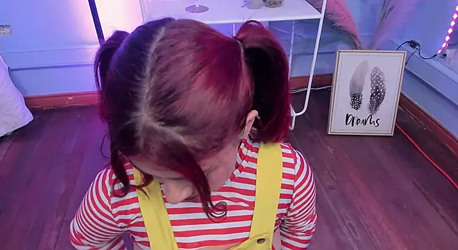 KathiaSaenz  online show from 01-08-26, 03:56