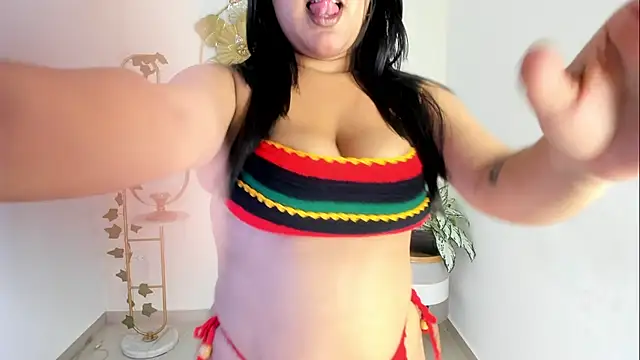 Snapshot of Jade_gonzalez chatting on 10-05-25, 04:14 Jade gonzalez online show from 10-05-25, 04:14