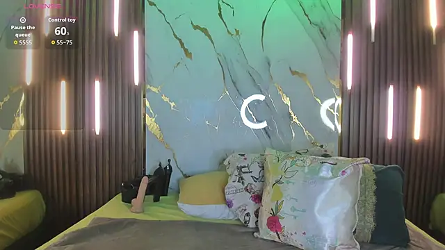 NoahVidall online show from 04-17-26, 06:05