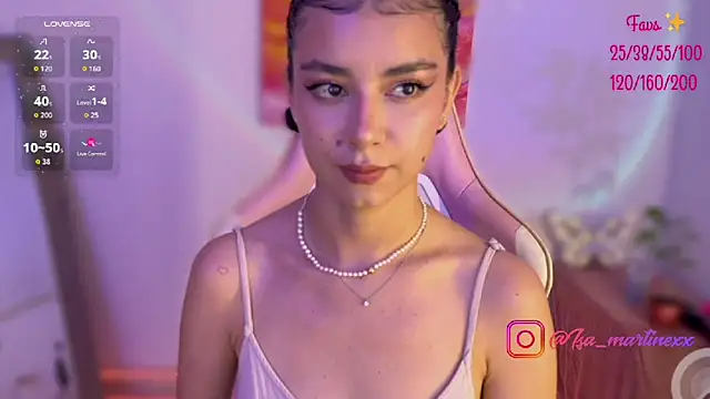 isa martinexxx online show from 11-28-25, 12:33