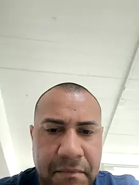 paulo1425 online show from 10-05-25, 10:33