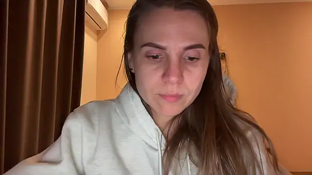 AnnieLove7722 online show from 01-13-26, 06:01