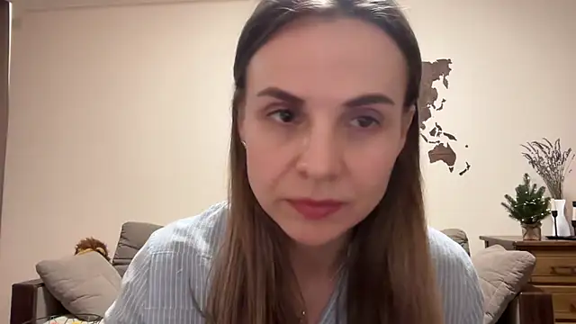 AnnieLove7722 online show from 12-17-25, 11:59