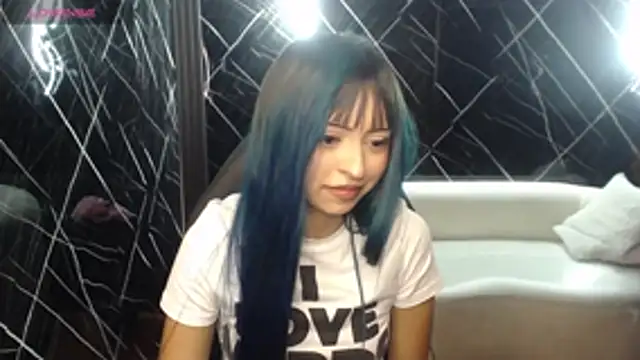 Snapshot of _ceeleste_cute_ chatting on 07-15-26, 01:51 ceeleste cute online show from 07-15-26, 01:51
