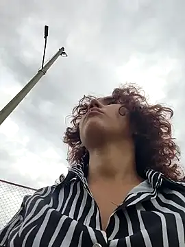  TOMOE online show from 12-21-25, 08:20