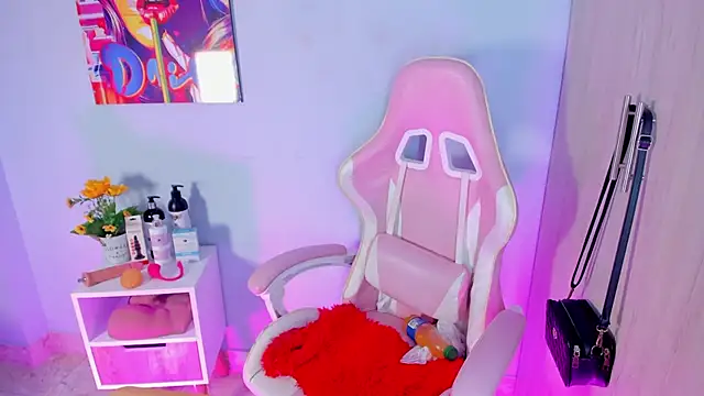 Snapshot of Athenea__fox chatting on 11-11-25, 11:38 Athenea fox online show from 11-11-25, 11:38