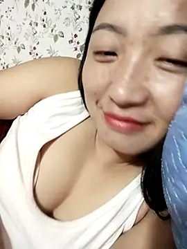 Snapshot of zhen-zo chatting on 02-18-26, 12:52 zhen-zo online show from 02-18-26, 12:52