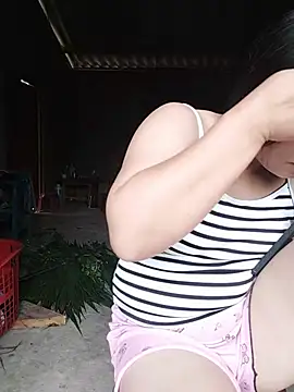 zhen-zo online show from 05-18-26, 02:01