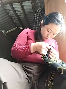 Snapshot of zhen-zo chatting on 02-23-26, 02:02 zhen-zo online show from 02-23-26, 02:02