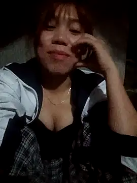 Snapshot of nhinhi-sexy chatting on 10-03-25, 02:29 nhinhi-sexy online show from 10-03-25, 02:29