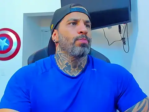 JoshRigby online show from 11-06-25, 09:52