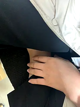 Lydia-a online show from 11-10-25, 03:22