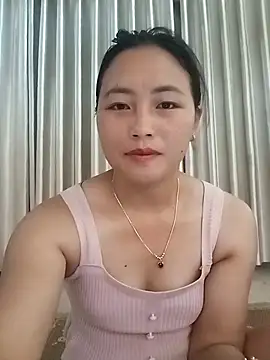 Snapshot of buddy-sexy chatting on 06-25-26, 04:10 buddy-sexy online show from 06-25-26, 04:10