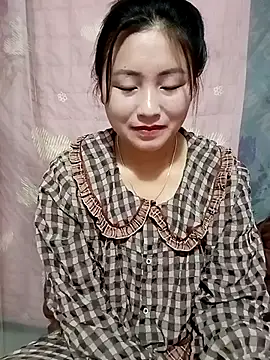 Snapshot of buddy-sexy chatting on 05-05-26, 12:46 buddy-sexy online show from 05-05-26, 12:46