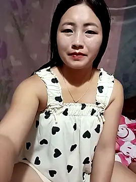 Snapshot of buddy-sexy chatting on 04-15-26, 02:10 buddy-sexy online show from 04-15-26, 02:10