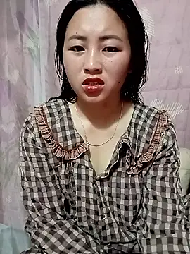 Snapshot of buddy-sexy chatting on 05-17-26, 01:44 buddy-sexy online show from 05-17-26, 01:44