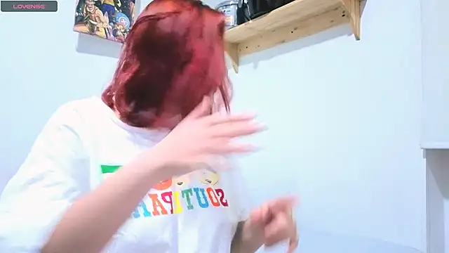 LyraCarter online show from 09-30-25, 12:38