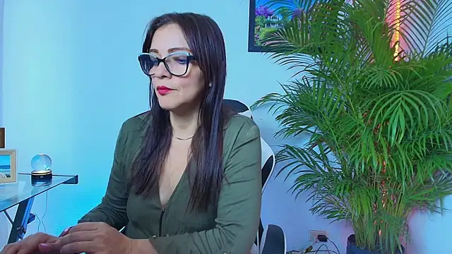 Carol Miss2 online show from 11-10-25, 02:44