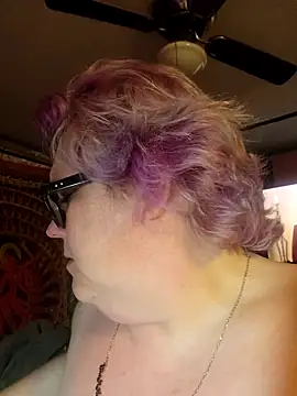 Snapshot of violentviolet68 chatting on 02-19-26, 02:19 violentviolet68 online show from 02-19-26, 02:19