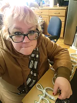 violentviolet68 online show from 11-25-25, 06:08