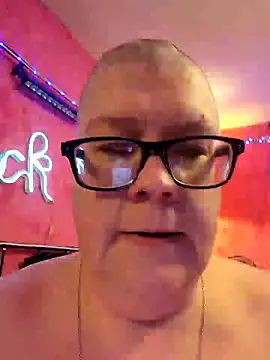 violentviolet68 online show from 03-25-26, 05:45